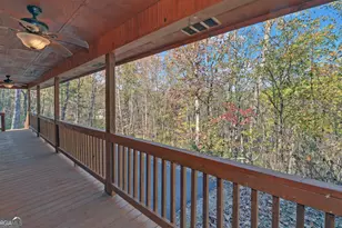 1056 Sweetwater Dr, Clarkesville, GA 30523 - Photo 5