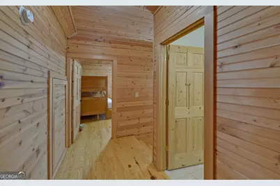 1056 Sweetwater Drive, Clarkesville, GA 30523 - Photo 23