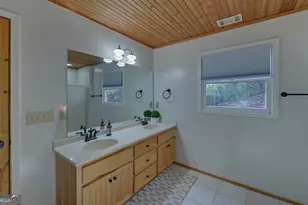 1056 Sweetwater Dr, Clarkesville, GA 30523 - Photo 19