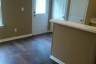 1652 Hallmark Hills Dr, Griffin, GA 30223 - Photo 5