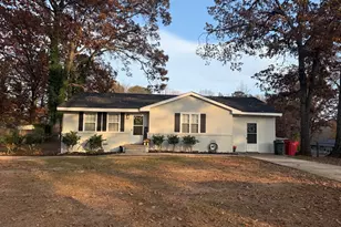 7161 Pine St, Jonesboro, GA 30236 - Photo 1