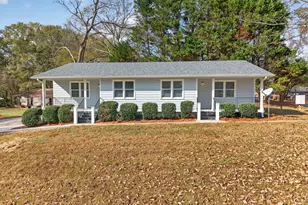 491 Vine St, Madison, GA 30650 - Photo 1