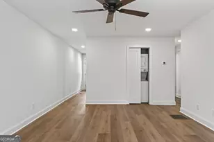 491 Vine St, Madison, GA 30650 - Photo 3