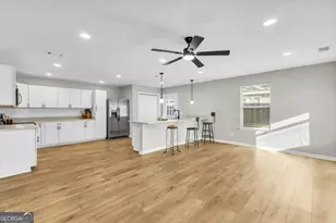 22 W 61st St, Savannah, GA 31405 - Photo 5