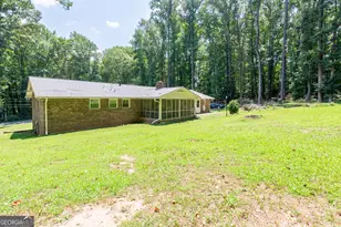 1976 Emerald Dr, Jonesboro, GA 30236 - Photo 33