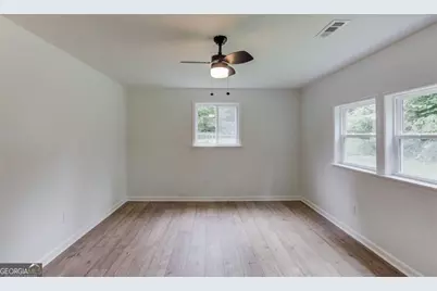 5266 Long Green Lane, Stone Mountain, GA 30088 - Photo 17
