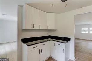 5266 Long Green Ln, Stone Mountain, GA 30088 - Photo 13