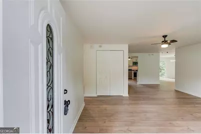 5266 Long Green Lane, Stone Mountain, GA 30088 - Photo 7