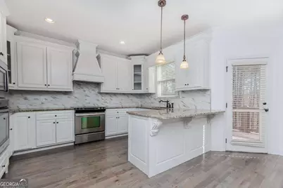 4234 Quail Creek Drive, Flowery Branch, GA 30542 - Photo 5