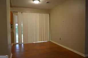 102 Williams St, Warner Robins, GA 31088 - Photo 7