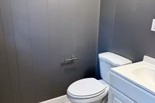 822 N Lewis St, Metter, GA 30439 - Photo 15