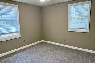 822 N Lewis St, Metter, GA 30439 - Photo 13