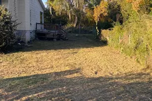 562 Maurice Dr, Swainsboro, GA 30401 - Photo 3