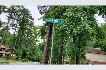 701 Springhollow Lane SW, Marietta, GA 30008 - Photo 3