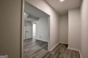 515 Allens Landing Ct, Lawrenceville, GA 30045 - Photo 9