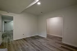 515 Allens Landing Ct, Lawrenceville, GA 30045 - Photo 7