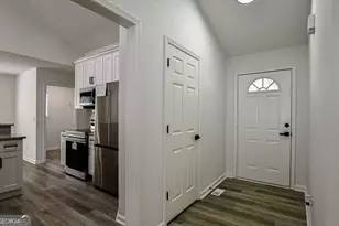 515 Allens Landing Ct, Lawrenceville, GA 30045 - Photo 15