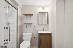 1335 E Washington Ave, East Point, GA 30344 - Photo 37