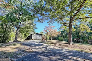 1994 Camp Creek Rd, Lakemont, GA 30552 - Photo 17