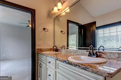 609 Lexington Village, Peachtree City, GA 30269 - Photo 7