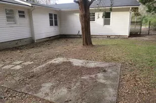 413 W Floyd St, Sandersville, GA 31082 - Photo 11