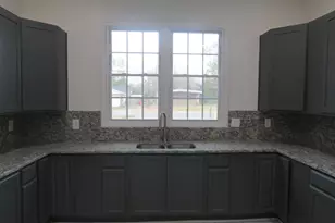 413 W Floyd St, Sandersville, GA 31082 - Photo 13