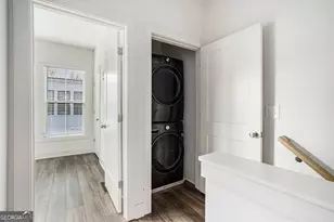 903 Brees Ct, Atlanta, GA 30318 - Photo 7