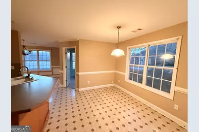 2600 Crest Valley Drive, Conyers, GA 30094 - Photo 5