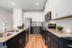 9457 Maple Grv Ln, Jonesboro, GA 30238 - Photo 15