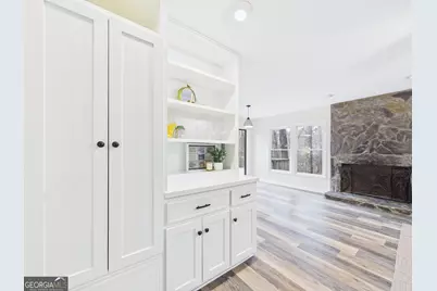 202 Hilltop Circle, Macon, GA 31210 - Photo 9