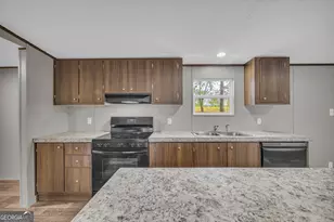 274 Montego Bay Trl, Clarkesville, GA 30523 - Photo 21