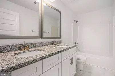 352 Davis Street, Monroe, GA 30655 - Photo 29