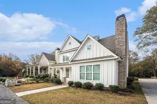 352 Davis St, Monroe, GA 30655 - Photo 3
