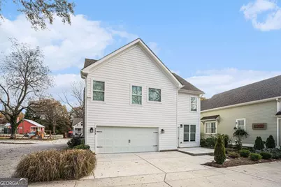 352 Davis Street, Monroe, GA 30655 - Photo 31