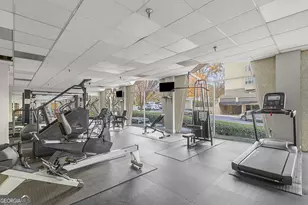 2479 Peachtree Rd NE, Atlanta, GA 30305 - Photo 41