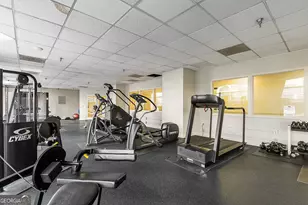 2479 Peachtree Rd NE, Atlanta, GA 30305 - Photo 43