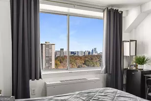 2479 Peachtree Rd NE, Atlanta, GA 30305 - Photo 31