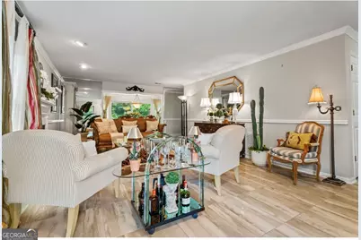 81 Hampshire Court, Avondale Estates, GA 30002 - Photo 7