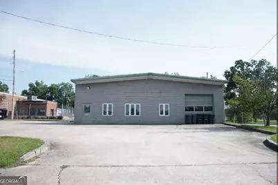 1876 Columbia Avenue, College Park, GA 30337 - Photo 1