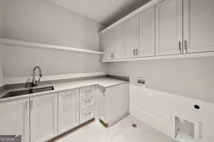 469 Emily Reed Ln, Atlanta, GA 30342 - Photo 59