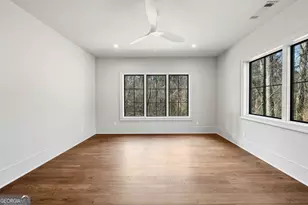 469 Emily Reed Ln, Atlanta, GA 30342 - Photo 37