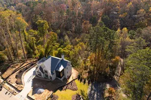 469 Emily Reed Ln, Atlanta, GA 30342 - Photo 23