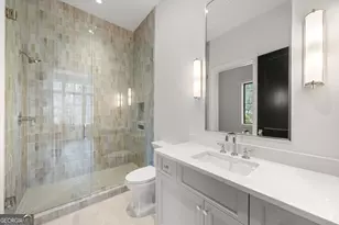 469 Emily Reed Ln, Atlanta, GA 30342 - Photo 37