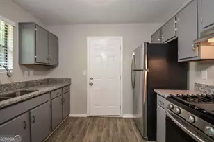 4012 Day Trail N, Ellenwood, GA 30294 - Photo 5