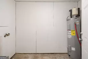 407 Pineview Dr, Waycross, GA 31501 - Photo 31