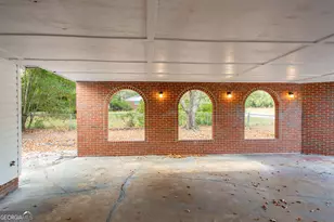 407 Pineview Dr, Waycross, GA 31501 - Photo 27