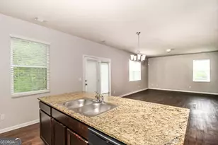2944 S South Hills, Riverdale, GA 30296 - Photo 7