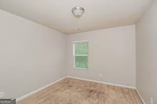 2944 S South Hills, Riverdale, GA 30296 - Photo 13