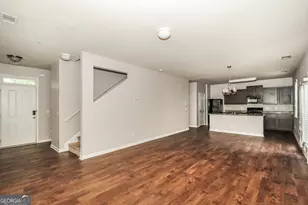 2944 S South Hills, Riverdale, GA 30296 - Photo 3