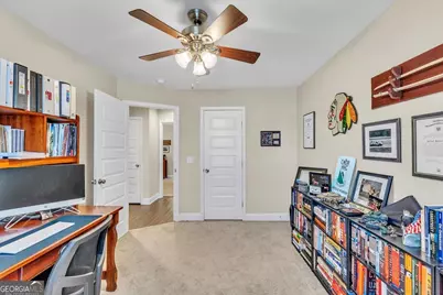 203 Bull Street, Glennville, GA 30427 - Photo 17